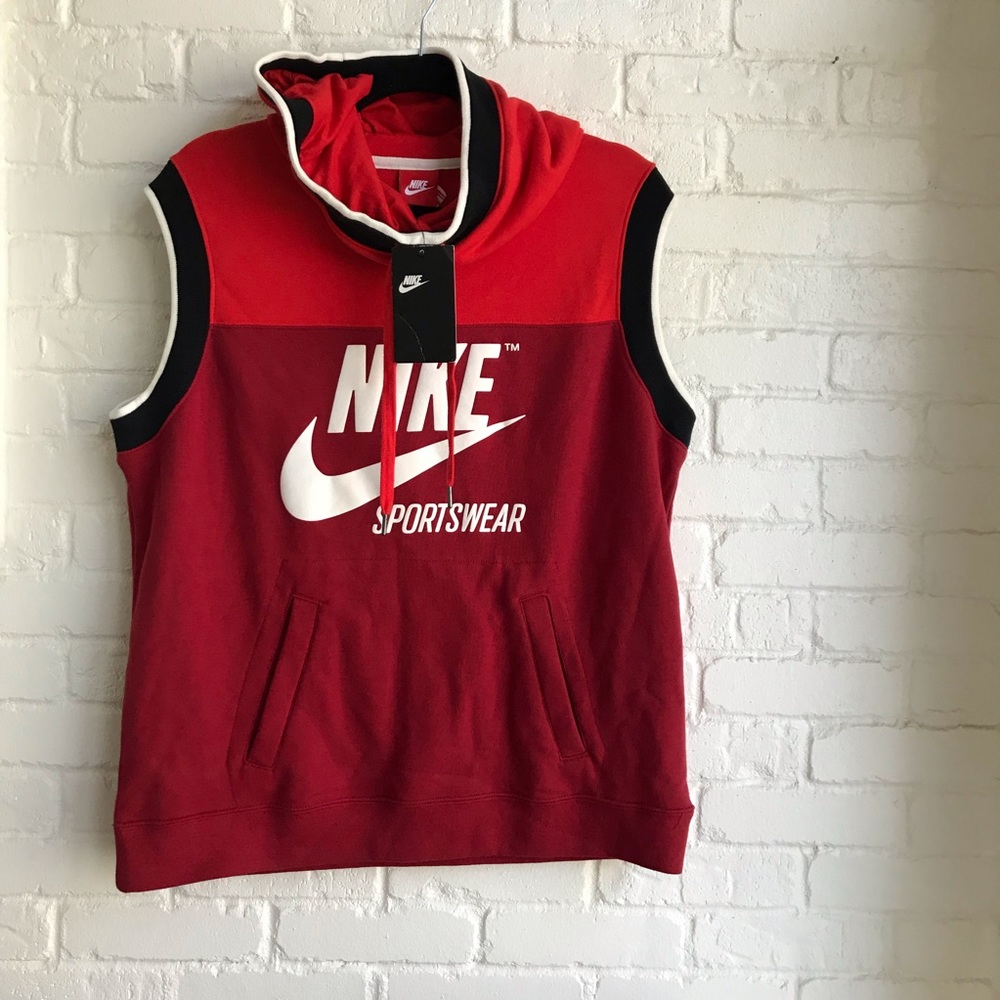 NWT Nike Sweatshirt